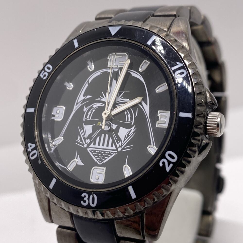 Star Wars Darth Vader Mens Silver Watch New Battery